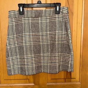 Only warn once, plaid, multicolor skirt. Size small, from Macy’s.